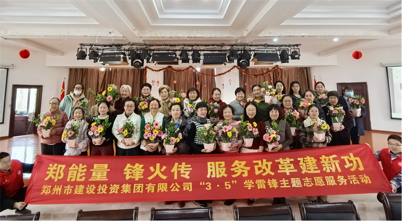 PG网页版登录入口-PG(中国)开展“指尖绽芳华 花香悦巾帼”插花活动